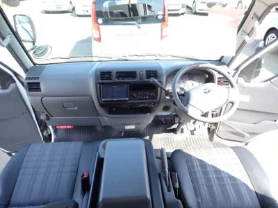 Mazda Bongo Van