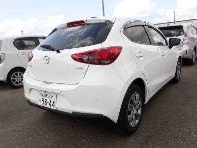 Mazda Mazda2