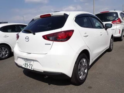 Mazda Mazda2