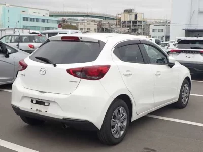 Mazda Mazda2