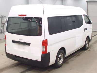Isuzu Como