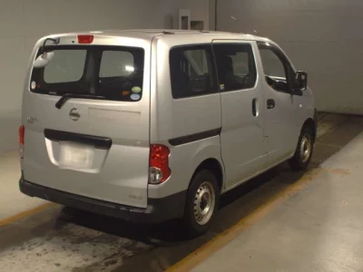 Nissan NV200
