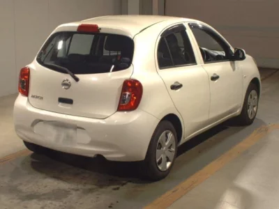 Nissan March