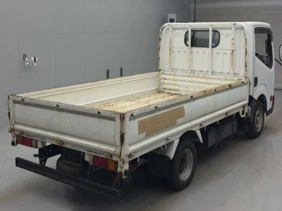 Nissan ATLAS