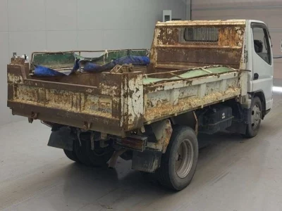 Mitsubishi Fuso Canter