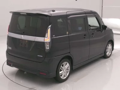 Mitsubishi Delica D:2