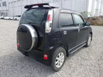Daihatsu TERIOS KID