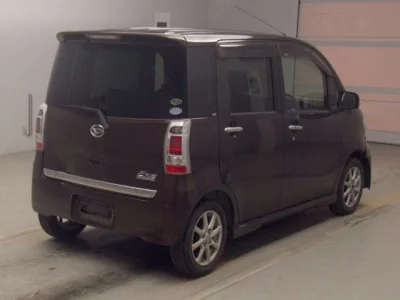 Daihatsu TANTO EXE