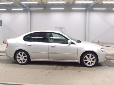 Subaru LEGACY B4