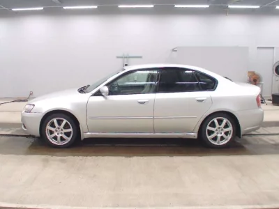 Subaru Legacy B4