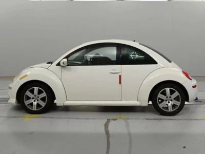 Volkswagen NEW BEETLE