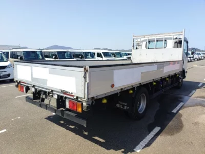 Isuzu ELF