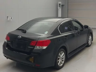 Subaru LEGACY B4
