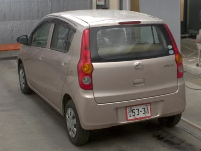 Daihatsu Mira