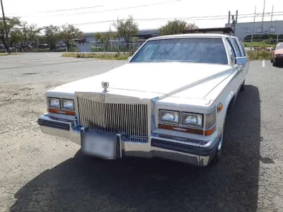GM CADILLAC LIMOUSINE