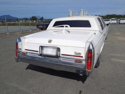 GM CADILLAC LIMOUSINE