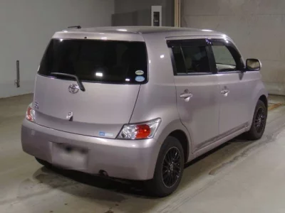 Toyota bB