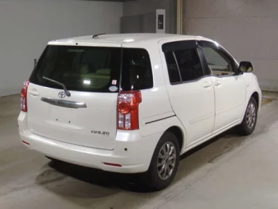 Toyota Raum