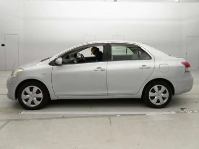 Toyota Belta