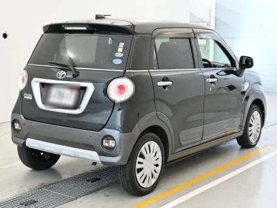 Toyota Pixis Joy