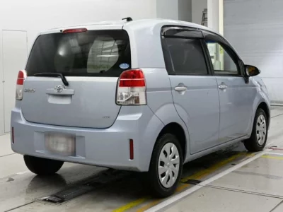 Toyota Spade