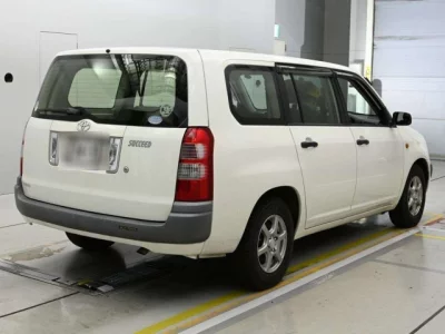 Toyota Succeed