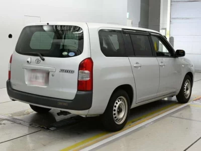 Toyota SUCCEED