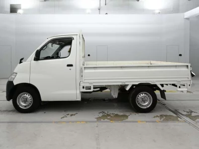 Toyota TownAce Truck