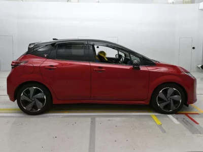 Nissan Aura