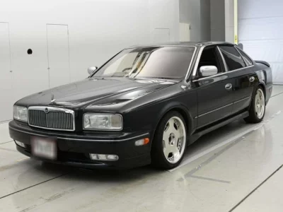 Nissan President