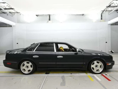 Nissan PRESIDENT