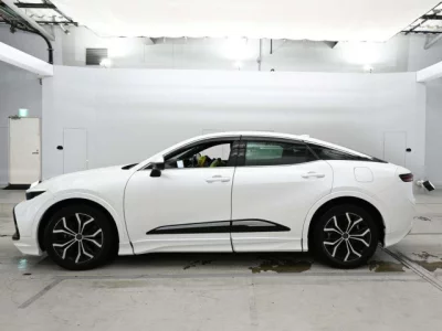 Toyota Crown Crossover