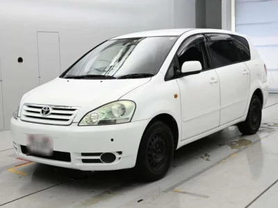 Toyota Ipsum