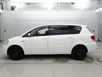Toyota Ipsum