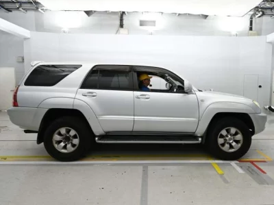 Toyota HILUX SURF