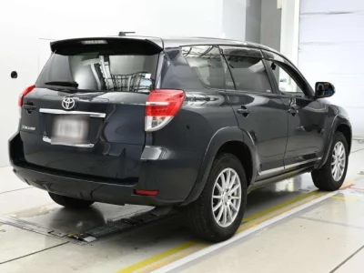 Toyota Vanguard