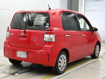 Toyota Spade