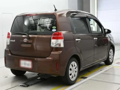 Toyota Spade
