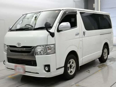 Toyota RegiusAce