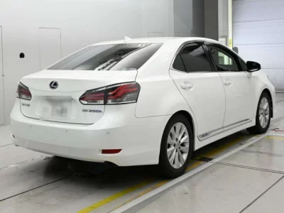 Lexus HS250h