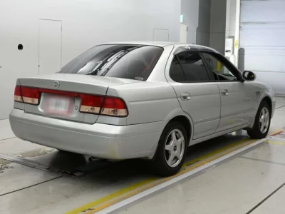Nissan SUNNY