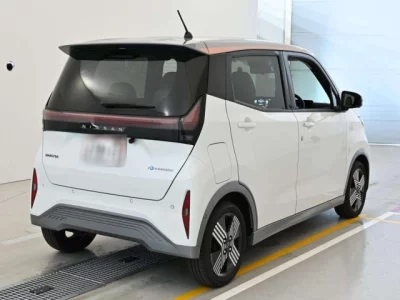 Nissan SAKURA