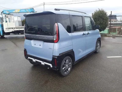 Mitsubishi Delica Mini