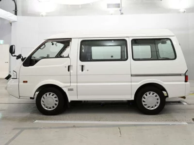 Mazda Bongo Van
