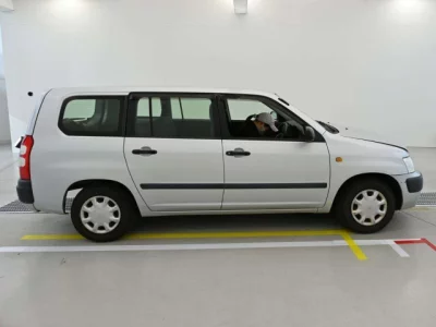 Toyota Succeed