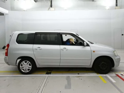 Toyota Succeed