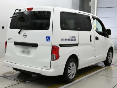 Nissan NV200