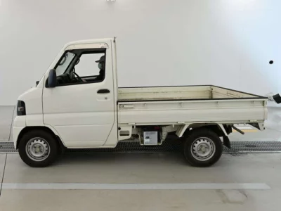 Mitsubishi Minicab Truck