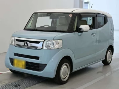 Honda N-Box Slash