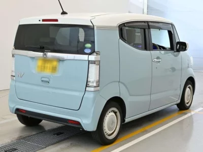 Honda N BOX SLASH